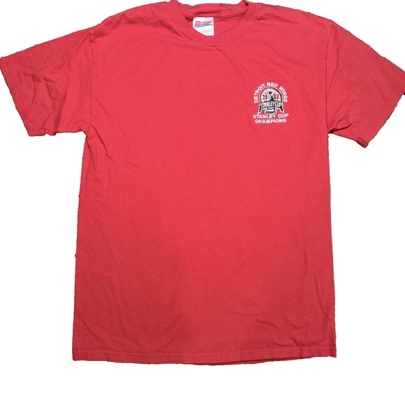 Hanes Other - Vintage Detroit Red Wings 2002 Stanley Cup Champions T-Shirt‎ Hanes Adult M